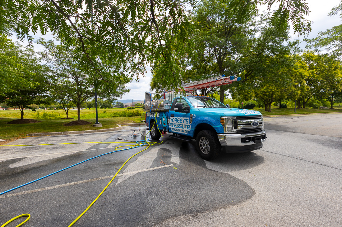 Yorgey's Pressure Washing Truck